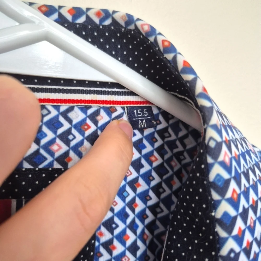 Soul of London Men’s Blue Microfiber Geometric Button-Down Shirt Size M - Picture 3 of 5